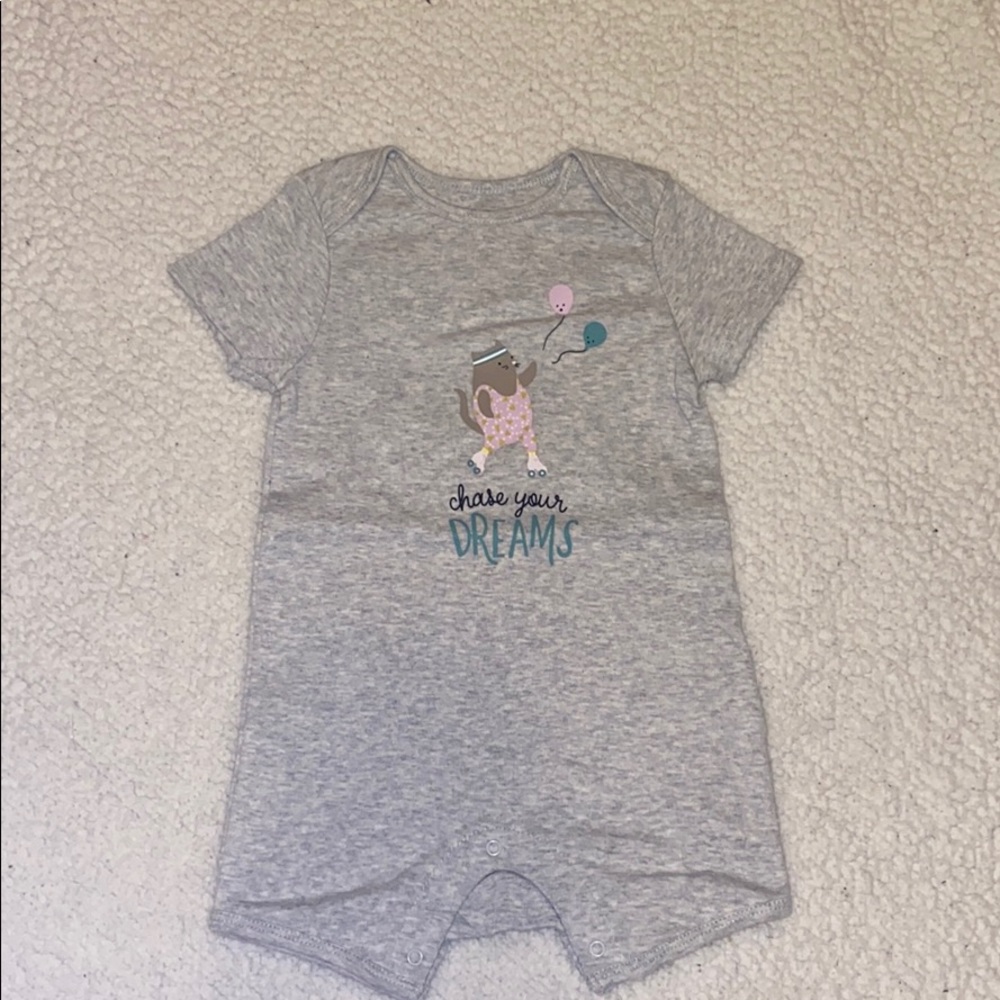 Old Navy romper 6-12 months